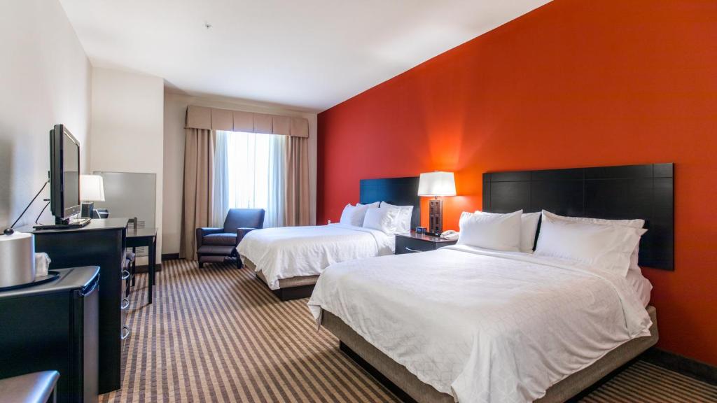 Room image 6